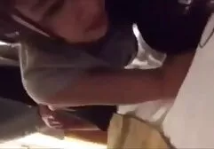 بازیگر سینما کوس کون خفن سینه سیلیکون Crumples Boobs و Fondles Pussy