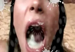 یک زن بالغ عکس سکسی کون باحال یک مرد طاس می خورد