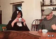 چرا عکس های سکسی کون بزرگ در رختخواب آویزان نشوید!