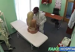 این لزبین عكس كير وكوس ها خیلی به مقعد علاقه دارند